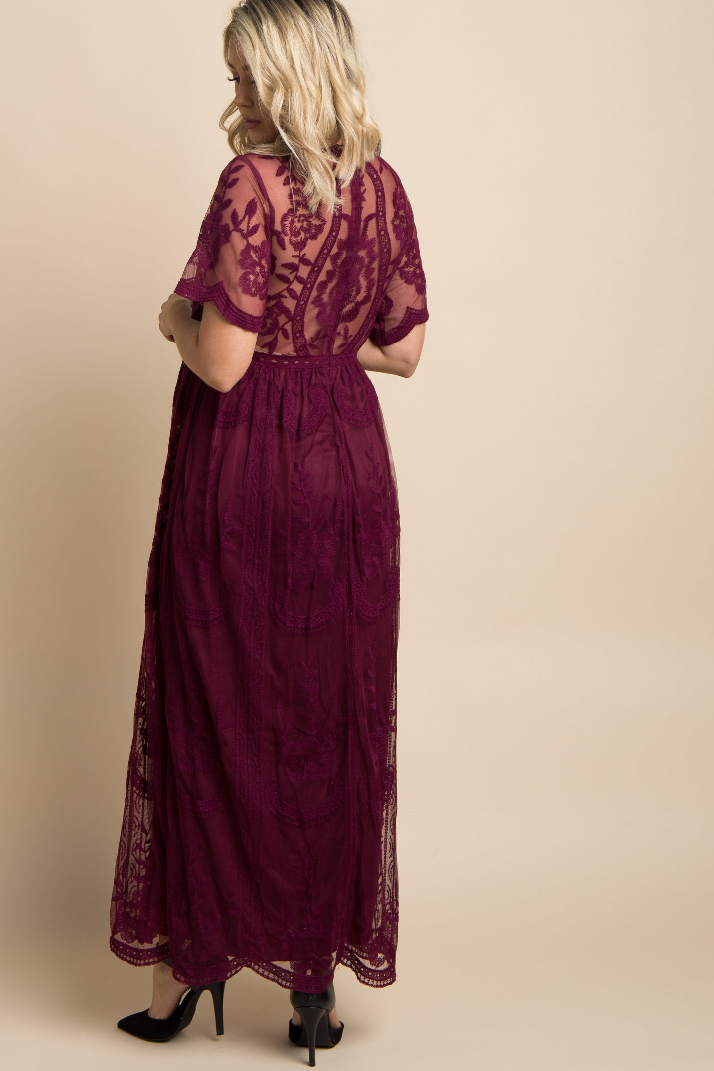 MARIJNEA ® | Burgundy kanten mesh overlay Maxi-Jurk